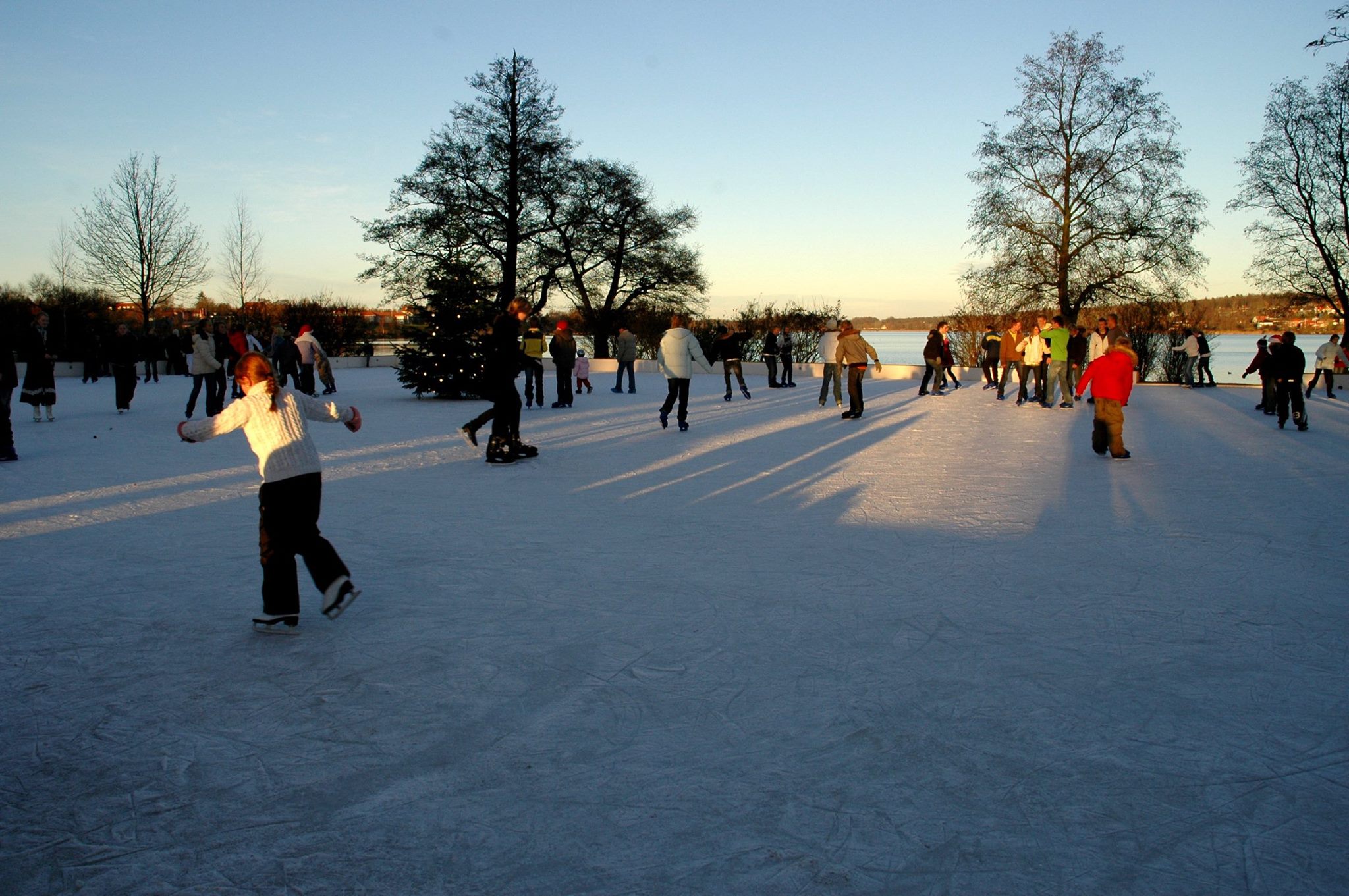 Ice skating – a fun and popular winter activity | Your Danish Life